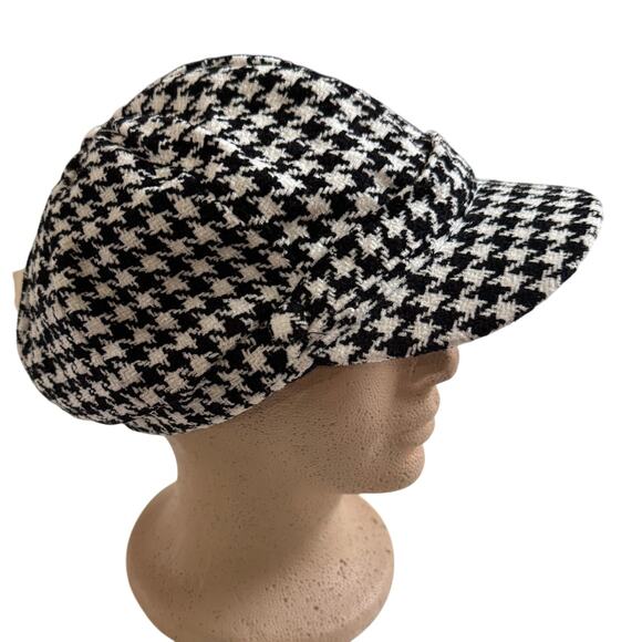 Charter Club Retro Houndstooth Newsboy Cap Paperboy Chenille Hat One Size NWT - Picture 1 of 11